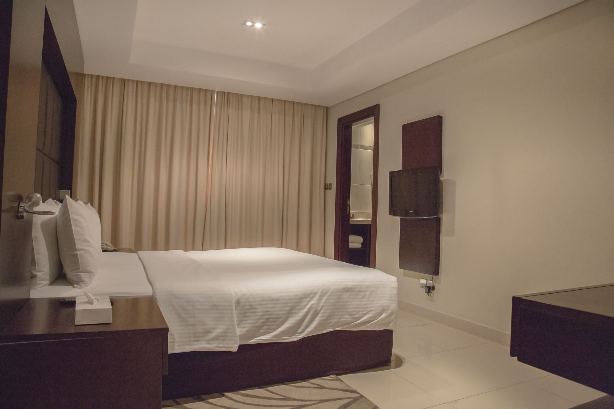 Staybridge Suites Dubai Internet City Eksteriør bilde
